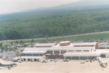 Charlottesville Albemarle Airport (CHO)